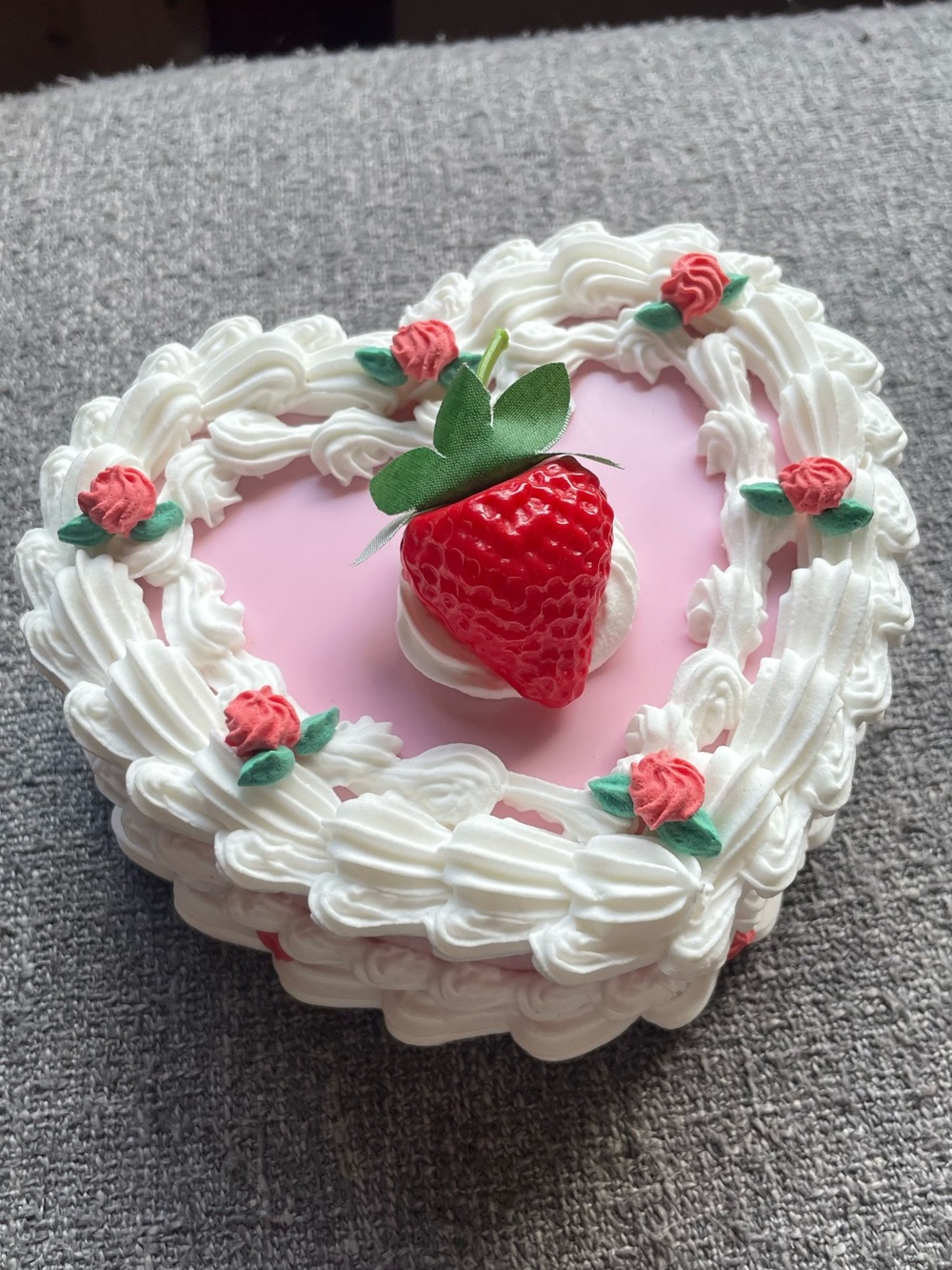Strawberry Cake Jewelry Box